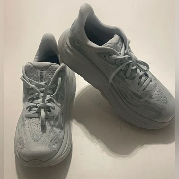 HOKA ONE ONE CLIFTON 10 sneakers - Picture 15 of 16